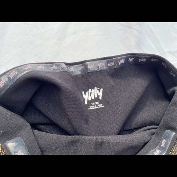 Nearly Naked Luxe Shaping Booty Lift Legging - Picture 5 of 12